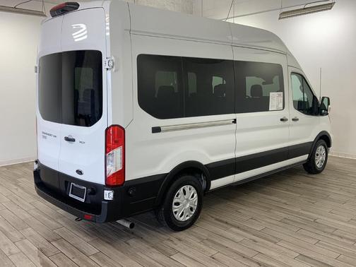 Oxford White 2024 Ford Transit-350 XLT