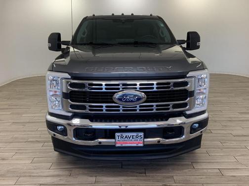 Carbonized Gray Metallic 2024 Ford F-250 XLT