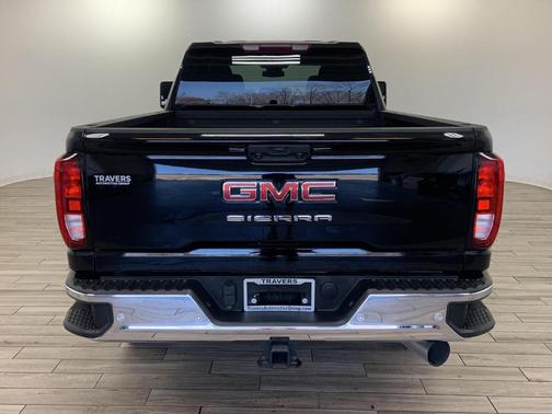Onyx Black 2024 GMC Sierra 2500 Pro