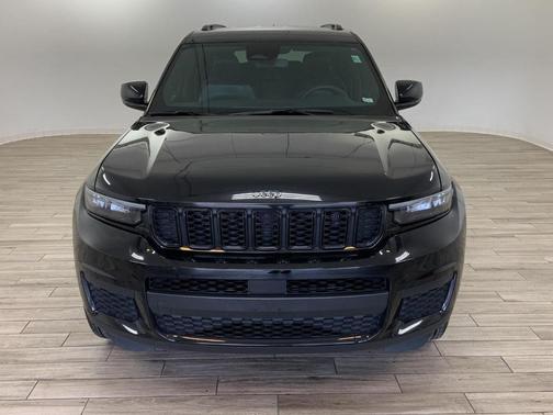 Diamond Black 2024 Jeep Grand Cherokee L Laredo