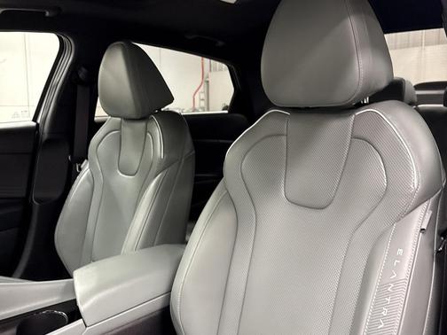 2025 Hyundai ELANTRA HEV Limited