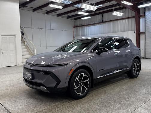2024 Chevrolet Equinox EV 2LT