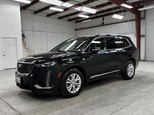 2023 Cadillac XT6 Luxury FWD