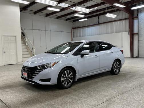 2024 Nissan Versa 1.6 SV