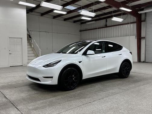 2023 Tesla Model Y AWD