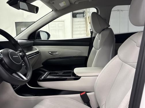 2025 Hyundai TUCSON Plug-In Hybrid SEL