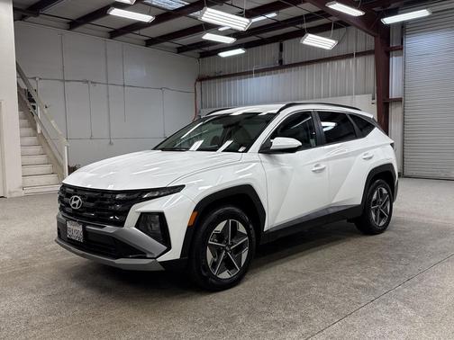 2025 Hyundai TUCSON Plug-In Hybrid SEL