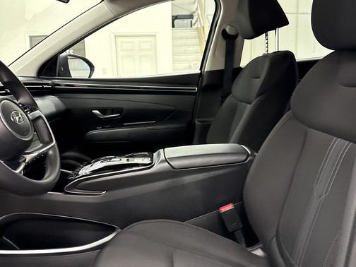 2024 Hyundai TUCSON Hybrid Blue