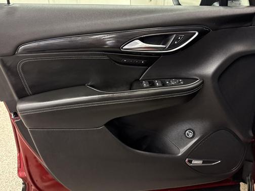 2021 Buick Envision FWD Essence