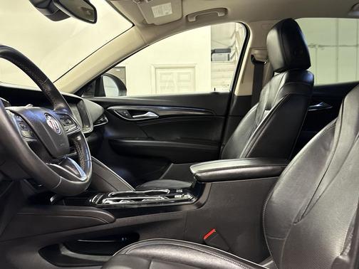 2021 Buick Envision FWD Essence