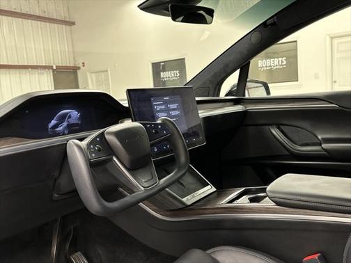 2022 Tesla Model X Dual Motor All-Wheel Drive