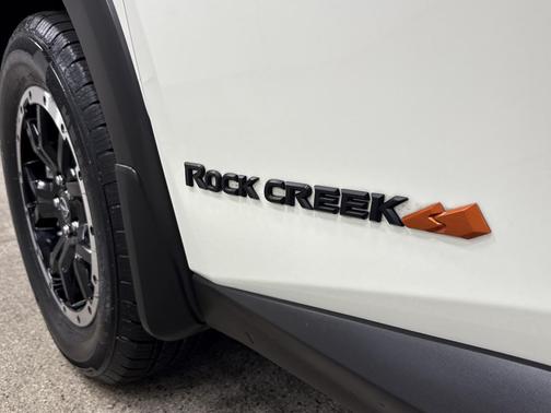 2024 Nissan Pathfinder Rock Creek 4WD