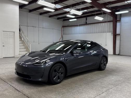 2023 Tesla Model 3 Standard Range