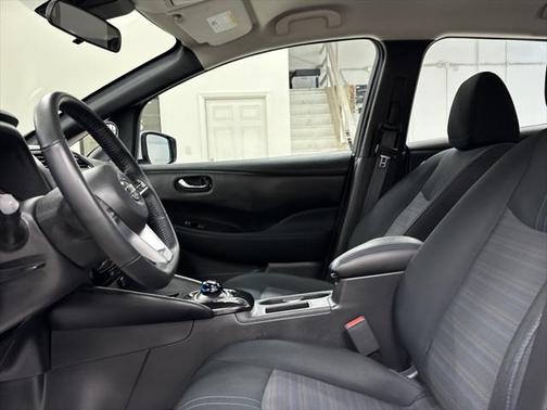 2020 Nissan Leaf SV PLUS 62 kWh
