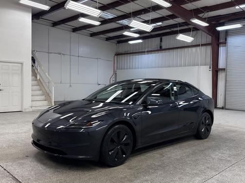 2024 Tesla Model 3 Long Range