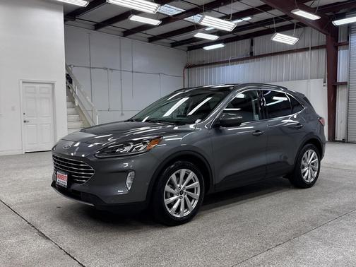 2021 Ford Escape Titanium