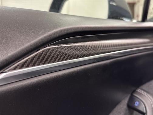2022 Tesla Model S Plaid