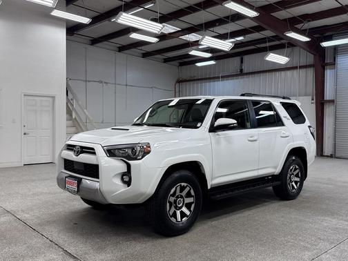 2024 Toyota 4Runner TRD Off Road Premium