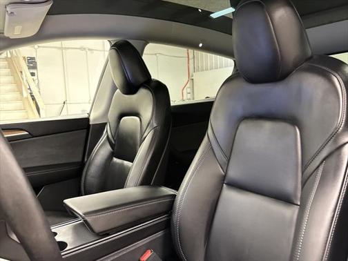 2025 Tesla Model Y Performance Dual Motor All-Wheel Drive