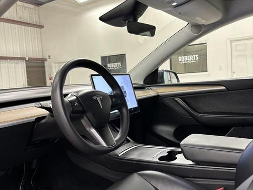 2024 Tesla Model Y Long Range Dual Motor All-Wheel Drive