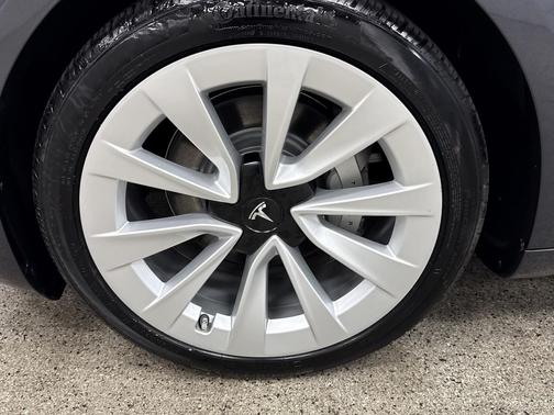 2023 Tesla Model 3 Long Range