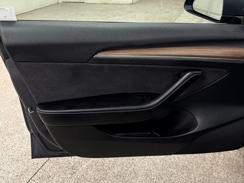 2023 Tesla Model 3 Long Range