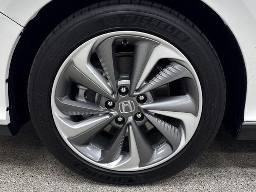 2020 Honda Clarity Plug-In Hybrid Touring