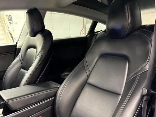 2018 Tesla Model 3 Mid Range