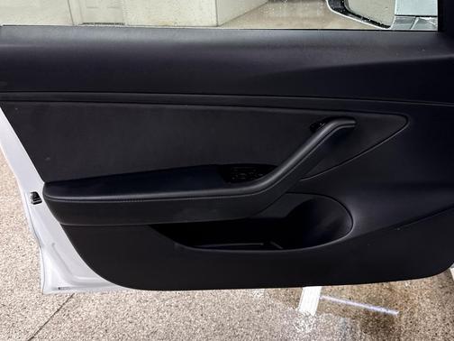 2018 Tesla Model 3 Mid Range