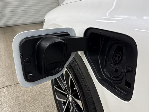 2024 Acura ZDX A-SPEC