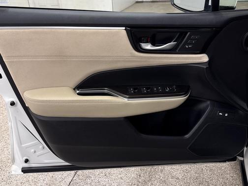 2020 Honda Clarity Plug-In Hybrid Touring