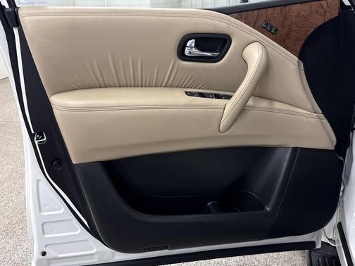 2024 Nissan Armada SL 2WD