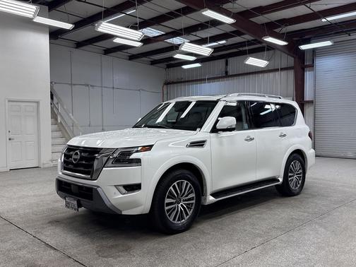 2024 Nissan Armada SL 2WD