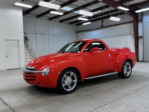 2004 Chevrolet SSR LS