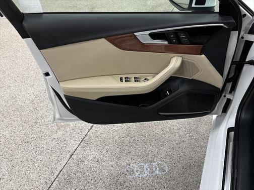2021 Audi A4 40 Premium Plus