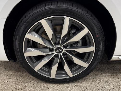 2021 Audi A4 40 Premium Plus