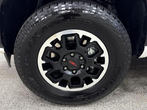 2025 Toyota 4Runner TRD Sport Premium