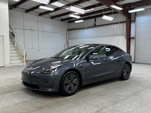 2023 Tesla Model 3 Standard Range