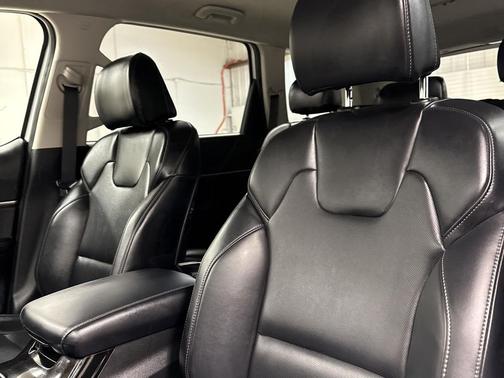 2024 Kia Telluride LX