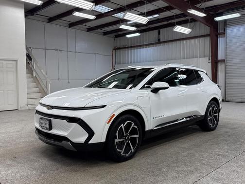 2024 Chevrolet Equinox EV 2LT