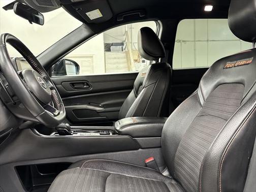 2023 Nissan Pathfinder Rock Creek 4WD
