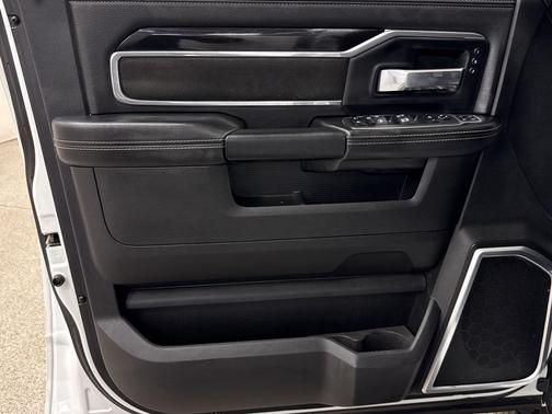 2023 RAM 2500 Laramie Mega Cab 4x4 6'4' Box