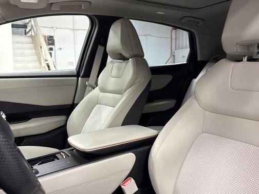 2024 Nissan ARIYA EVOLVE+