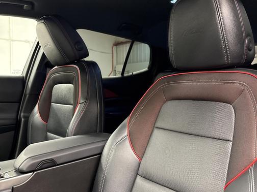 2024 Chevrolet Equinox EV RS