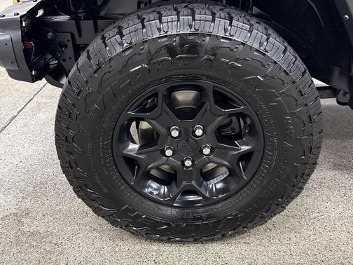 2023 Jeep Gladiator Willys 4x4