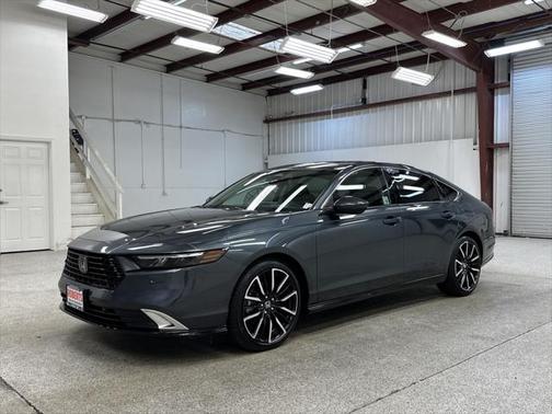 2023 Honda Accord Touring 2.0T