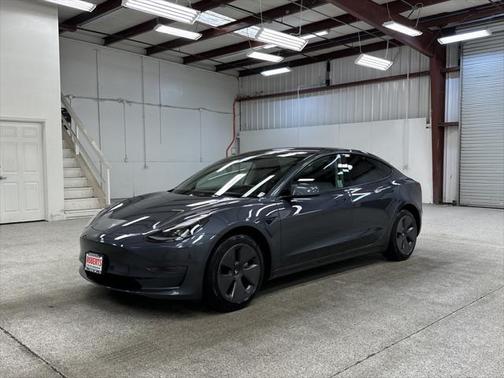 2023 Tesla Model 3 Standard Range