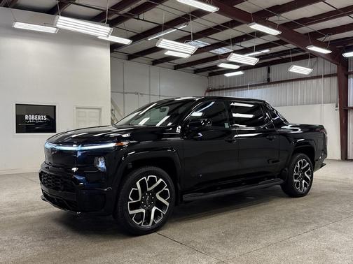 2024 Chevrolet Silverado EV First-Edition RST 4WD