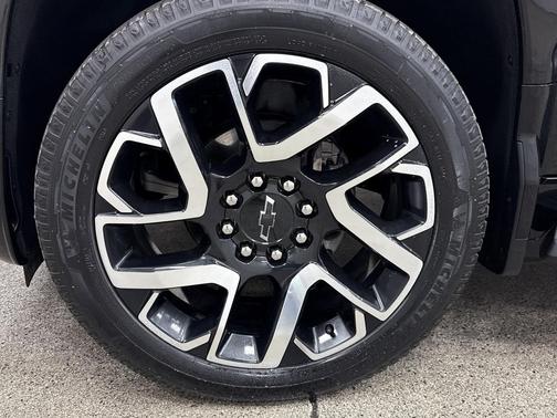 2024 Chevrolet Silverado EV First-Edition RST 4WD