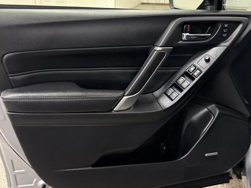 2017 Subaru Forester 2.5i Touring